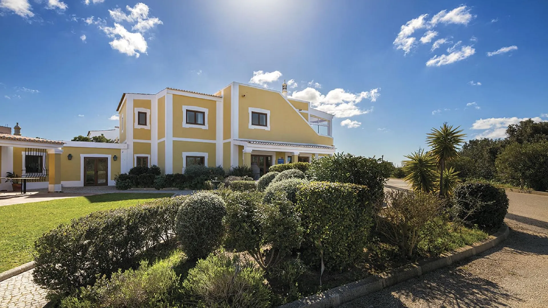 Belver Porto Dona Maria Resort Luz